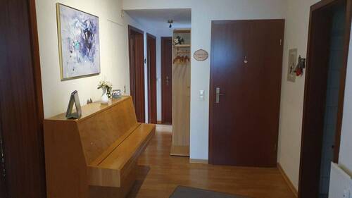 Flur 2 - Etagenwohnung mit 90,00 m² in Pforzheim zum Kaufen