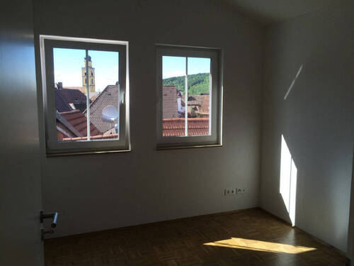 Zimmer 2/Büro/Arbeitszimmer - 