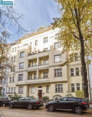 Fassade - Vermietete Altbauwohnung mit Aufzug und Loggia in Wilmersdorf - provisionsfrei