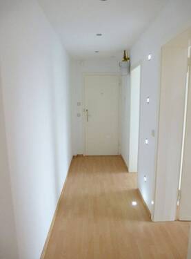 Diele - 3 Zimmer Etagenwohnung zur Miete in Dortmund