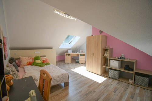 Kinderzimmer OG II - 