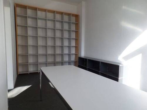 Zimmer 2 (ca. 16 m²) - 