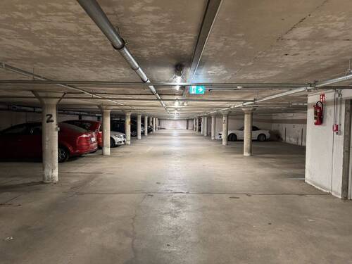 Tiefgarage - 