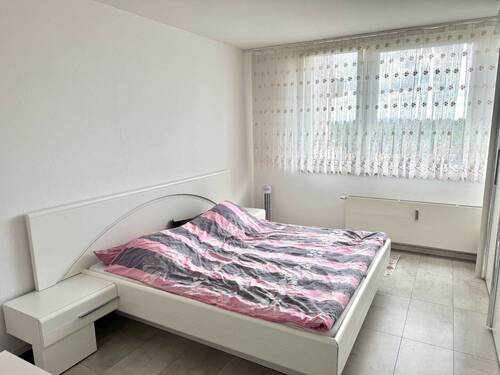 Schlafzimmer - Etagenwohnung mit 92,00 m² in Neuss zum Kaufen