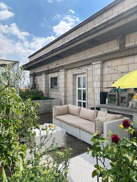 Weitere Ansicht Dachgarten im Sommer - 