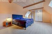 Schlafzimmer DG - 