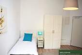 Wohnbereich - 1 Zimmer Etagenwohnung zur Miete in Frankfurt am Main