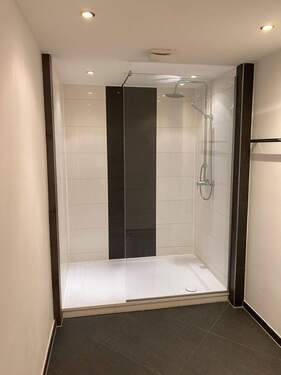 übergroße Dusche - 