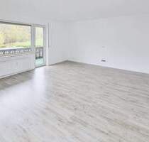 Erstbezug nach Renovierung - großzügige Wohnung mit Balkon & Garten - Attendorn Petersburg