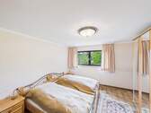 Schlafzimmer UG - 