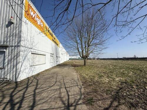 Gebäudeansicht - Gewerbeobjekt (Büro, Produktion, Verkauf) in Halberstadt