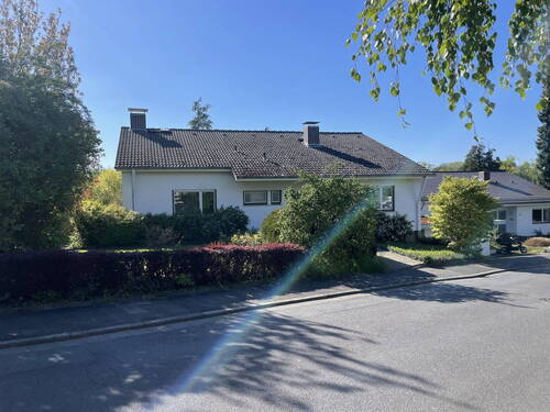 Ansicht Vorgarten Ostseite - 