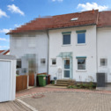 Ansicht - Charmantes Reihenhaus mit gepflegtem Garten in ruhiger Lage von Leerstetten