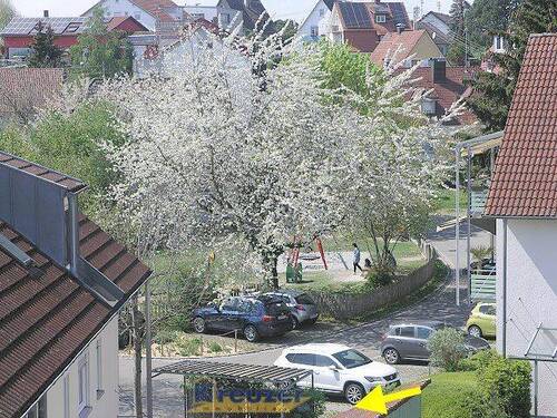 Aussicht Richtung Spielplatz - 2 Zimmer Etagenwohnung in Meersburg