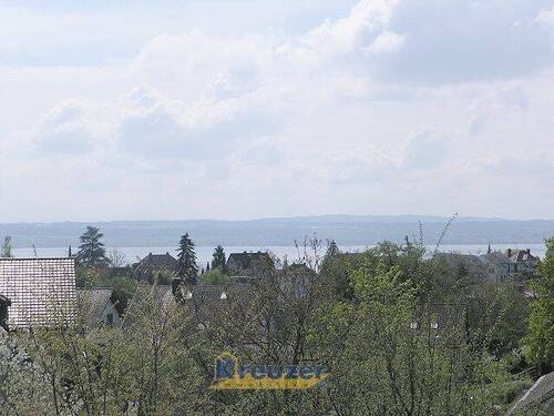 Teilseesicht von Galerie aus - Etagenwohnung mit 63,90 m² in Meersburg zum Kaufen
