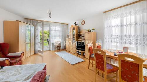 Wohnzimmer 1 - Perfekter Schnitt, sonnige Terrasse, zentrale Lage - Ihr neues Zuhause in Herbolzheim