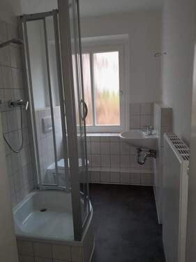 Bad - Terrassenwohnung mit 66,10 m² in Chemnitz zur Miete