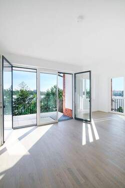 Wohnzimmer mit Havelblick - 3 Zimmer Etagenwohnung zur Miete in Berlin