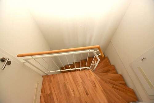 Treppe DG.JPG - 