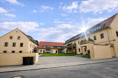 Außenansicht - Charmante 3-Raum-Wohneinheit in saniertem Denkmal in Heidenau