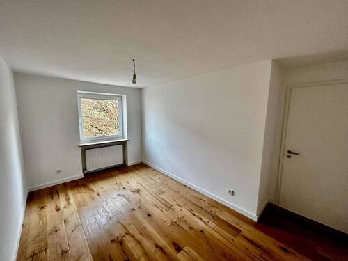 Schlafzimmer - Etagenwohnung mit 69,70 m² in München / Untermenzing zum Kaufen