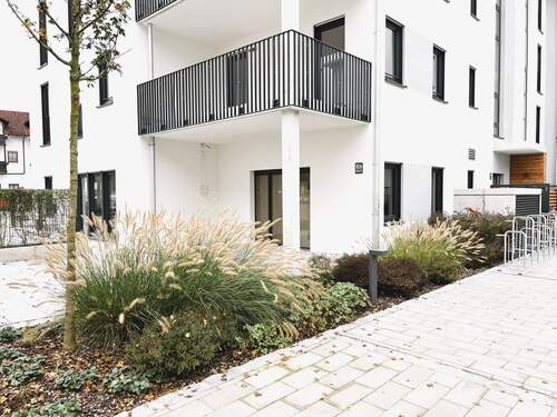 Haus 2 vom Innenhof - Vielseitig nutzbare Gewerbeeinheit im Neubau