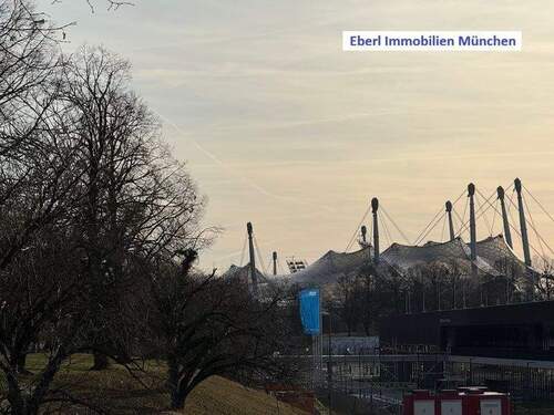 Campus TUM mit Blick zum Olympiapark - 