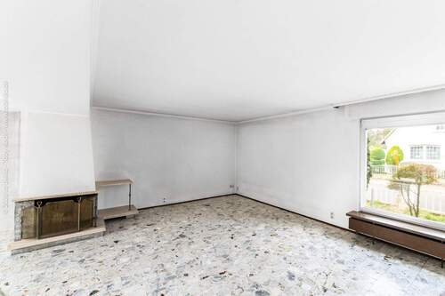 Wohn- und Esszimmer - 4 Zimmer Einfamilienhaus in Neu-Isenburg