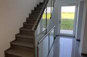 Hauseingang/Treppenhaus - 