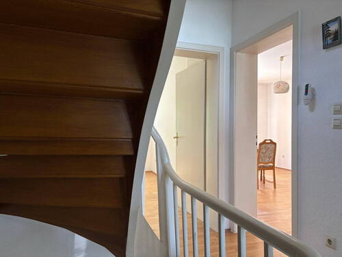 Bild 2 - 6 Zimmer Reihenendhaus zum Kaufen in Köln