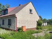 Seitenansicht des Hauses - 4 Zimmer Doppelhaushälfte in Cottbus