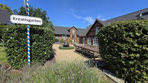 Kreativgarten - 1 Zimmer Einfamilienhaus in Hillerse