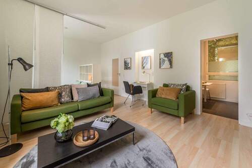 Wohnen - 1 Zimmer Etagenwohnung in Frankfurt am Main