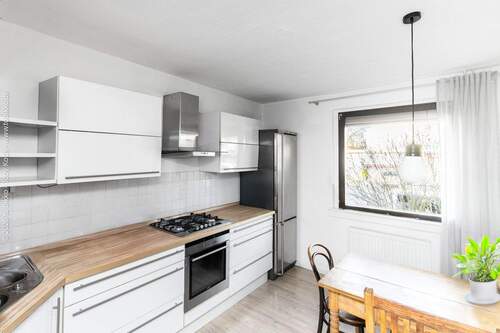 Küche mit Fenster - EG - 