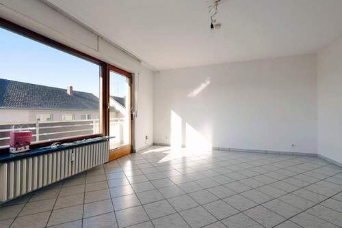 heller Wohnbereich - 3 Zimmer Etagenwohnung in Bad Honnef