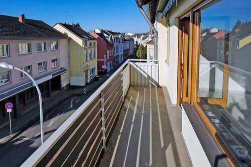 Sonniger Westbalkon - Etagenwohnung mit 81,00 m&sup2; in Bad Honnef zum Kaufen