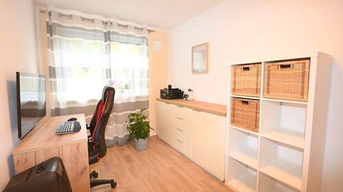 Büro / Kinderzimmer - 