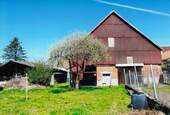 Garten mit Blick zum Schuppen u. WH - 