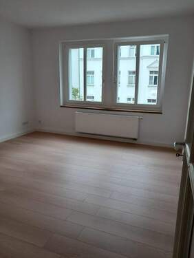 Wohnzimmer - 2 Zimmer Etagenwohnung in Chemnitz