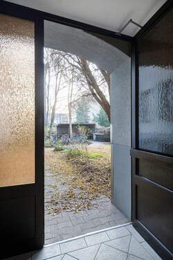 Durchgang Hinterhof - 