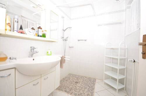 Tageslichtbad 1 von 2 EG - 
