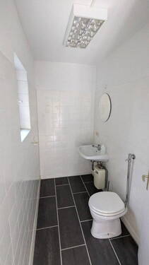 Gäste WC EG NW - 