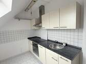 Küche mit EBK - 3 Zimmer Etagenwohnung in Chemnitz