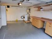 Garage mit Werkbereich - 