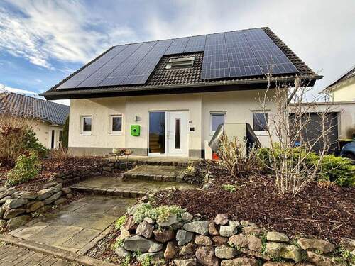 Einfamilienhaus Fröndenberg-Bausenhagen - Fröndenberg-Bausenhagen: Ländlich gelegenes Einfamilienhaus in Feldrandlage - Ein gutes Stück für Ihr Familienglück!