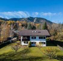 Nähe Murnau: Mehrfamilienhaus mit Gestaltungspotential und weiterer Bebauungsmöglichkeit