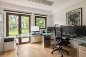 Büro im Erdgeschoss (graphisch optimiert) - 