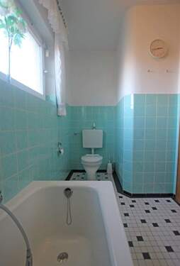 Blick ins Vollbad - Bild 2 - 