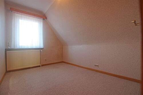 Zimmer 2 im OG - 