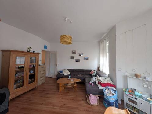 PXL_20250224_140913429.jpg - 3 Zimmer Etagenwohnung in Augsburg